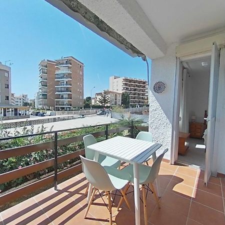Acogedor En La Carihuela Con Plaza De Garaje Garantizada! Sol Montemar Apartment Торемолинос Екстериор снимка